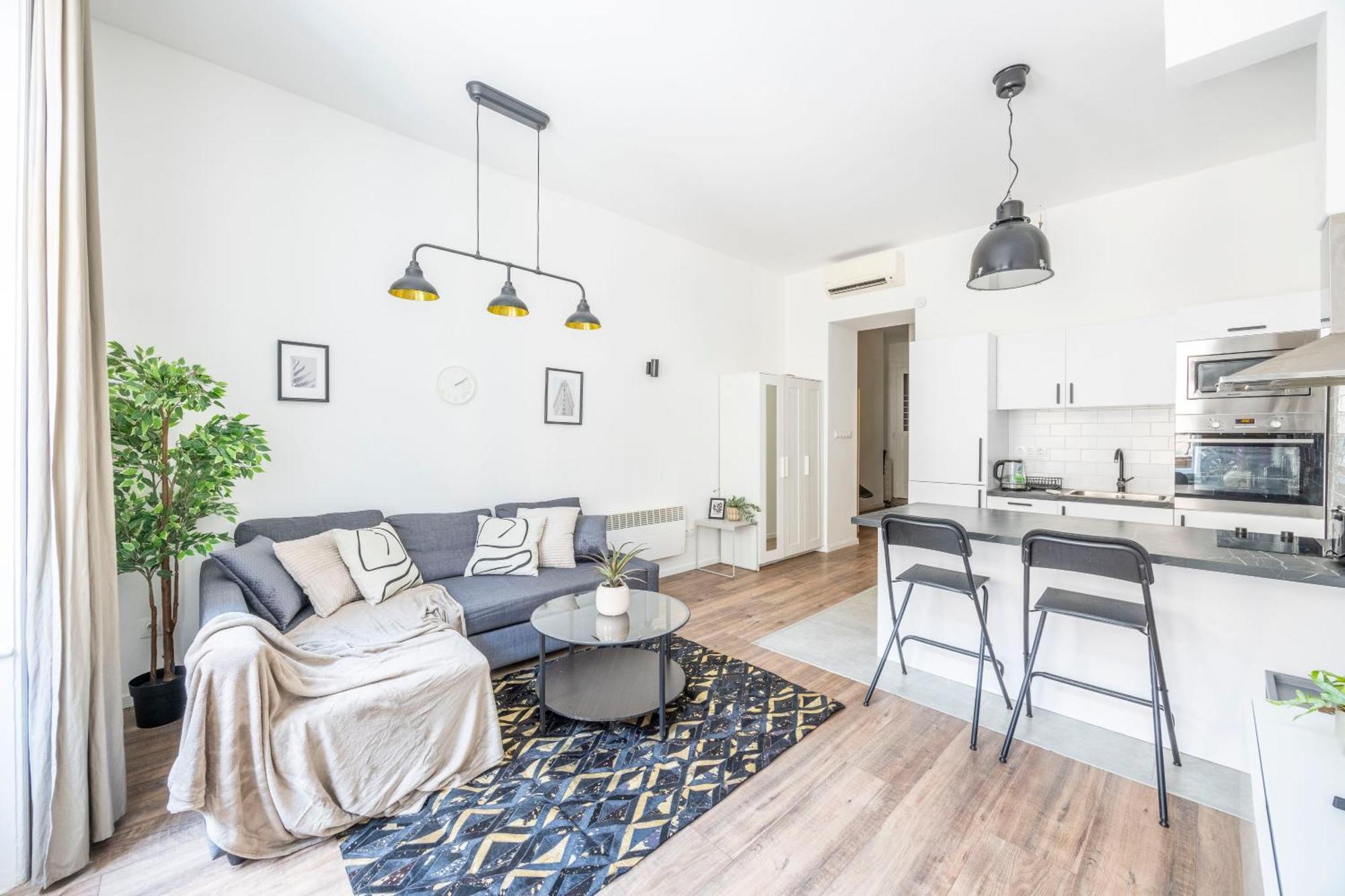 Charming & Cozy Central 1Bedrm Suites Budapest Esterno foto