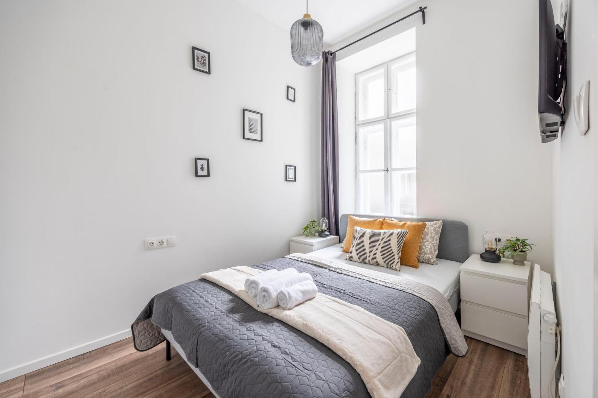 Charming & Cozy Central 1Bedrm Suites Budapest Esterno foto