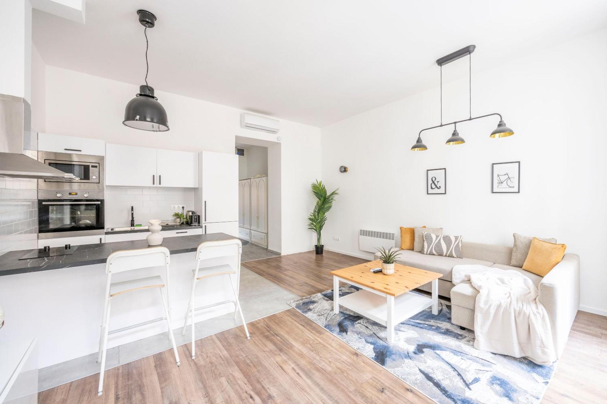 Charming & Cozy Central 1Bedrm Suites Budapest Esterno foto